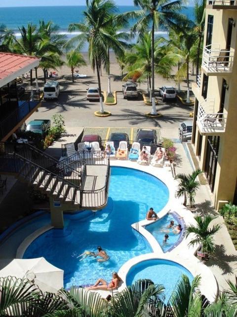 Balcon Del Mar Beach Front Hotel Jaco Exterior photo