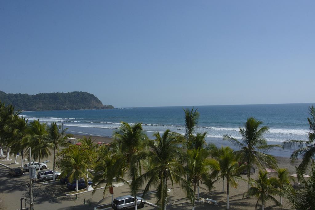 Balcon Del Mar Beach Front Hotel Jaco Exterior photo